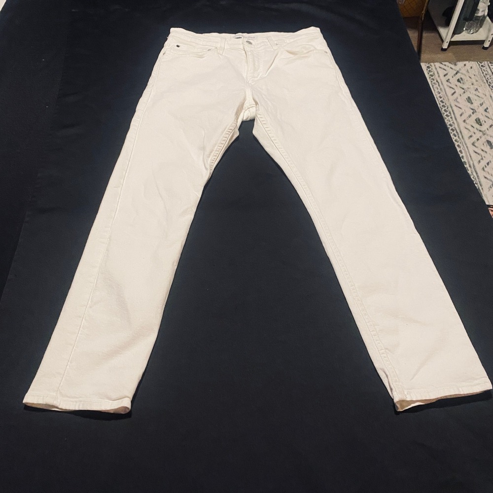 Calvin Klein Jeans Mens 32x30 White Slim Fit Denim Pants Cotton Classic